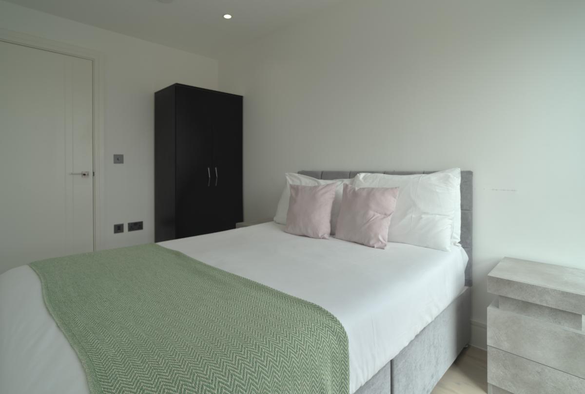 Two Bedrooms Luxuries Apartment, 69 Colts Village C — photo 17