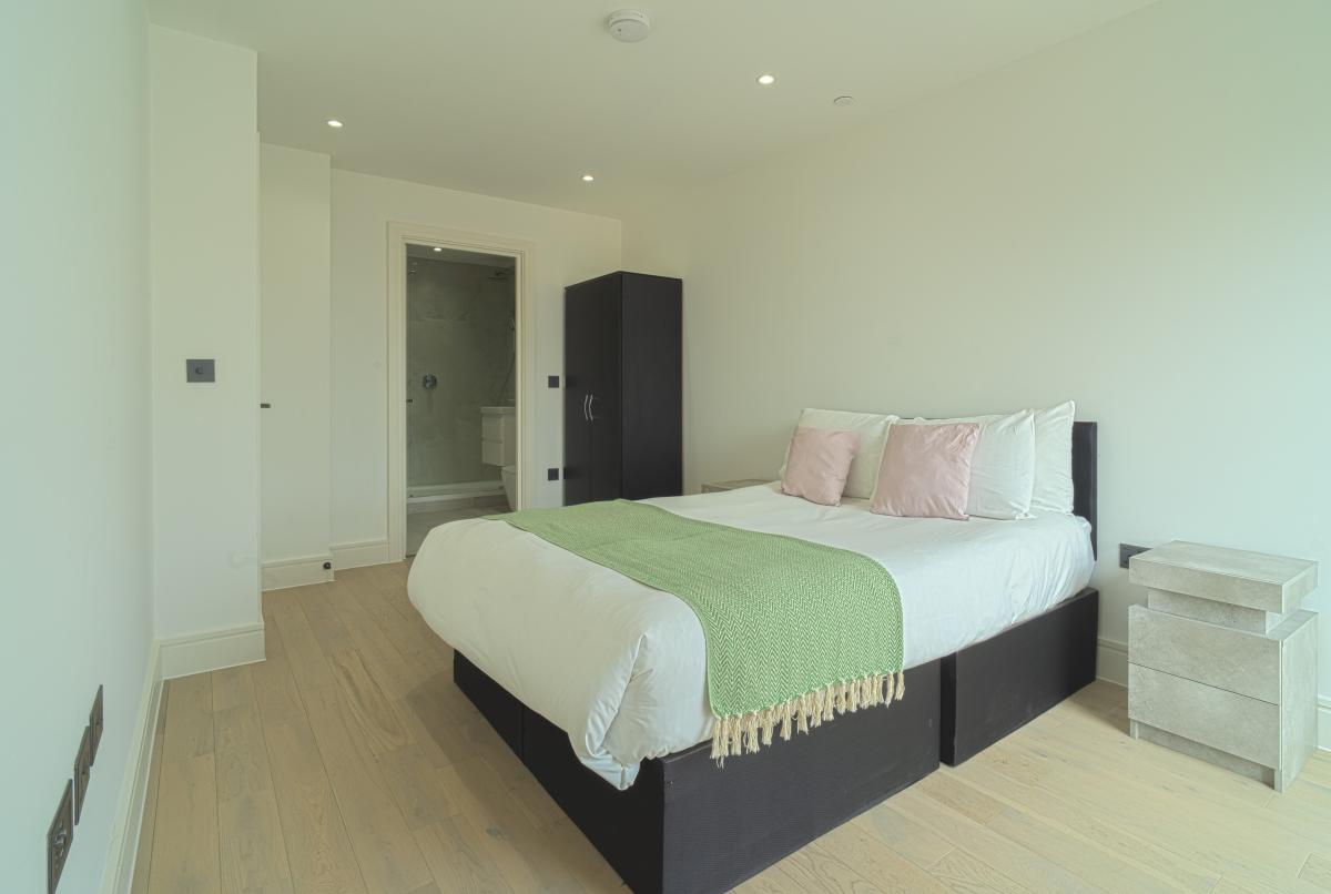 Two Bedrooms Luxuries Apartment, 69 Colts Village C — photo 18