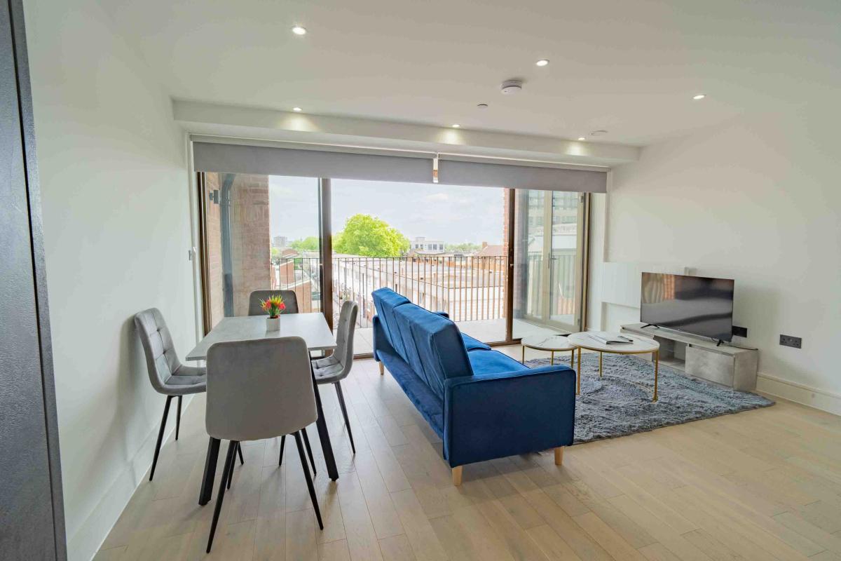 One Bedroom Luxuries Apartment, 73 Colts Village C