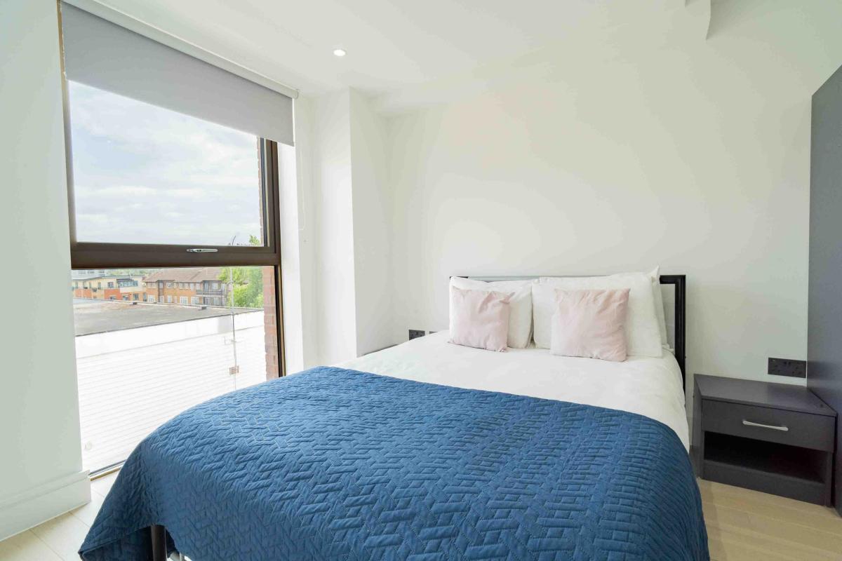One Bedroom Luxuries Apartment, 73 Colts Village C — photo 3