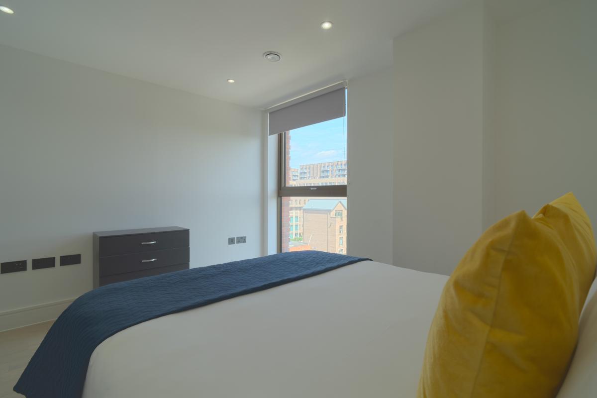 Penthouse ,Three Bedrooms Luxuries Apartment, 78 Colts Village C — photo 17