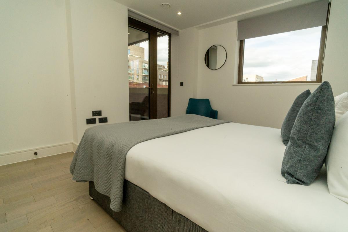 One Bedroom Luxuries Apartment, 58 Colts Village C — photo 6