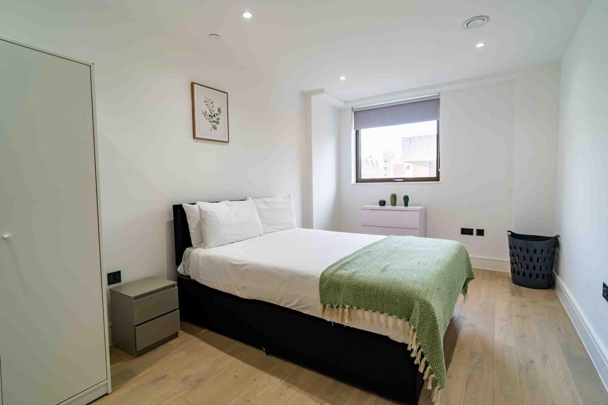 Two Bedrooms Luxuries Apartment, 59 Colts Village C — photo 4