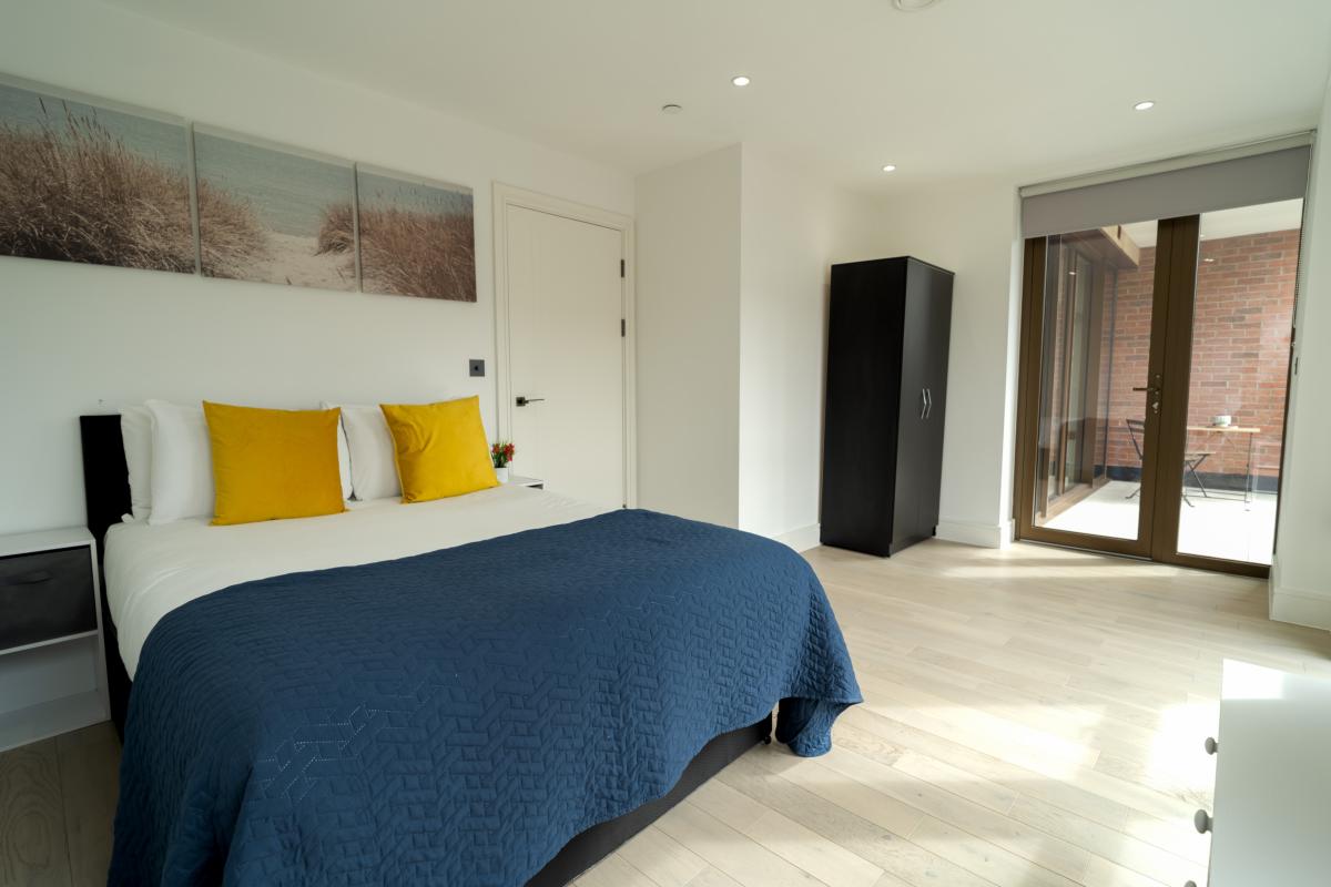 One Bedroom Luxuries Apartment, 65 Colts Village C — photo 16